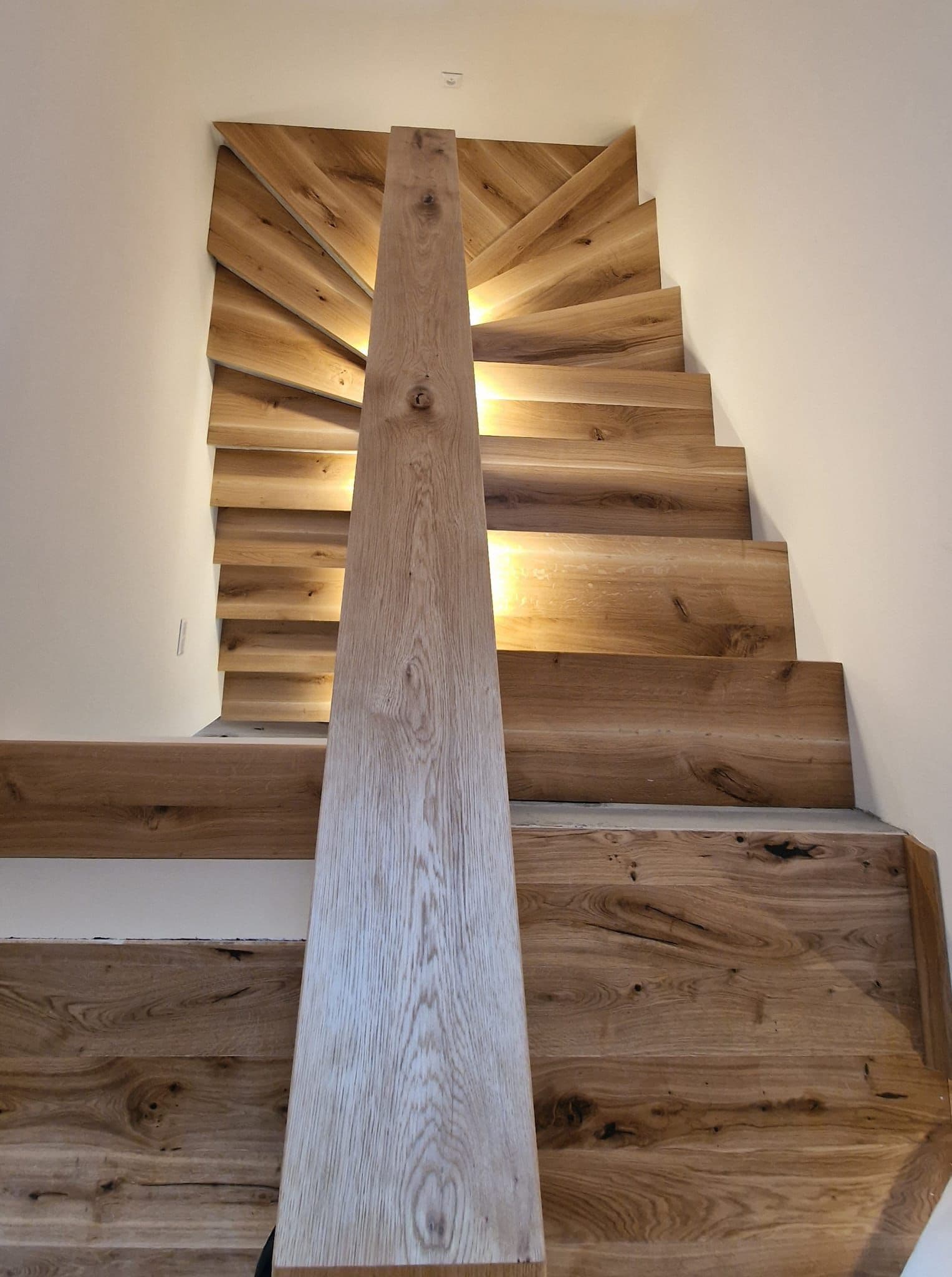 PHOTO 2025 10 20 18 33 11 7