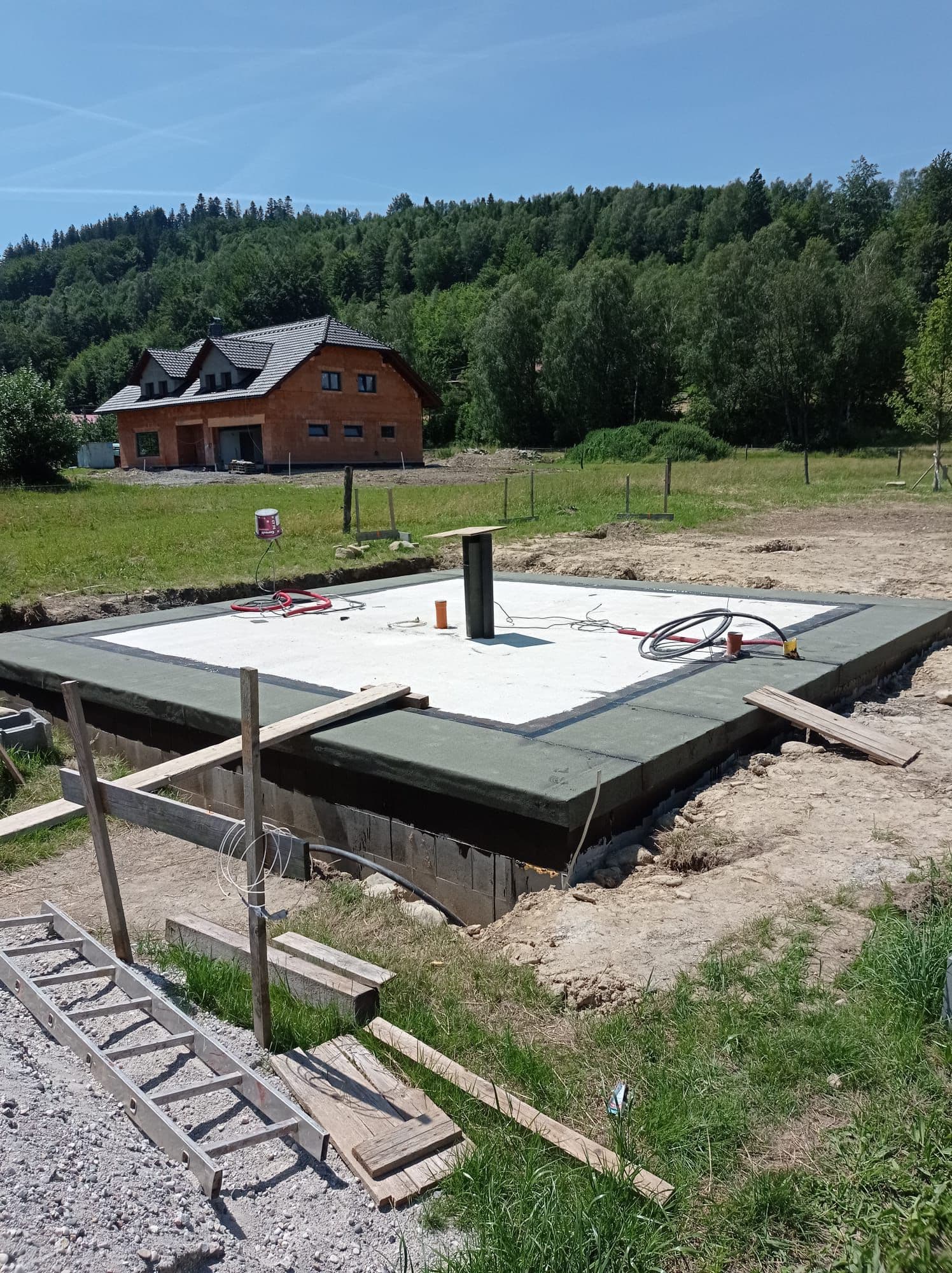 PHOTO 2025 10 20 18 33 05 2